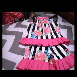 Stripes and flowers short set